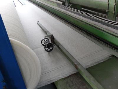復(fù)合土工布生產(chǎn)設(shè)備